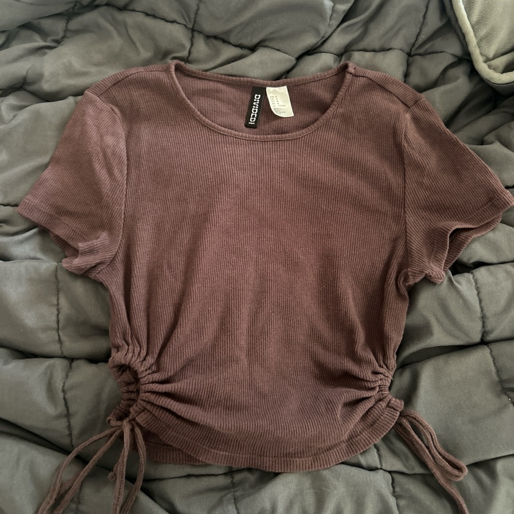 Medium Ribbed brown Top with Drawstring Sides